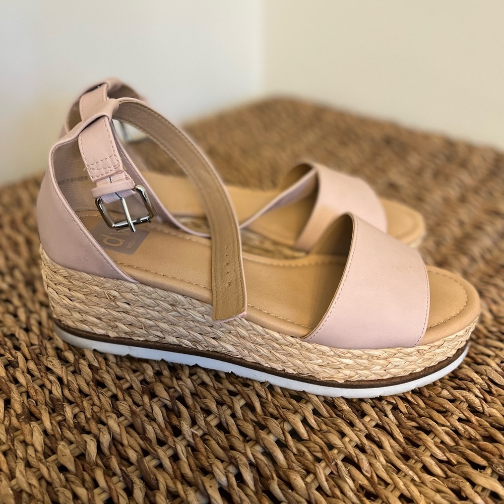 Dolce Vita sandals in light pink/ nude